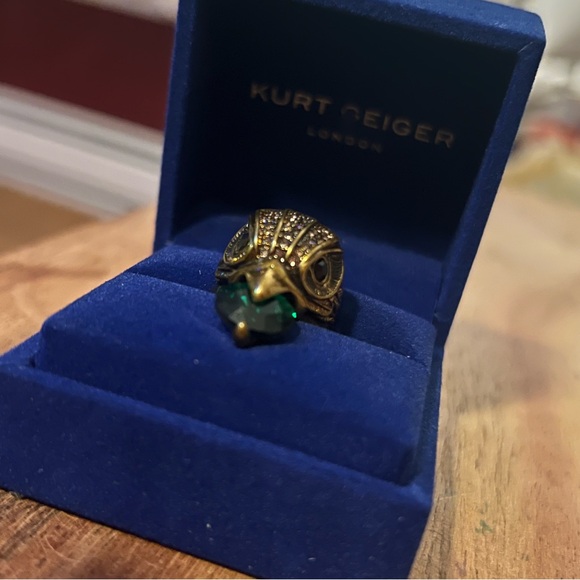 Kurt Geiger Gold Eagle Ring with Blue Gem - Picture 3 of 8